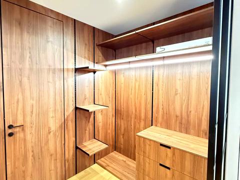 квартира по адресу Андрея Верхогляда ул. (Михайла Драгомирова), 19-Б