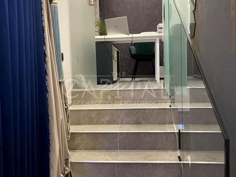 комерційна за адресою Київ, Родини Крістерів вул., 2