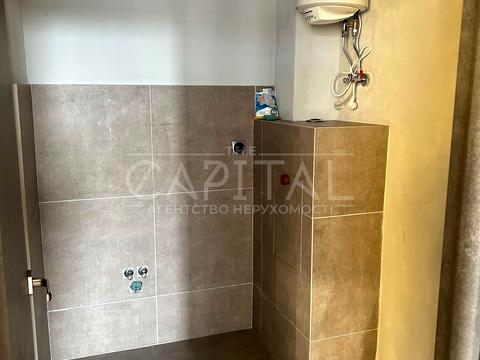 комерційна за адресою Євгена Сверстюка вул. (Марини Раскової), 4