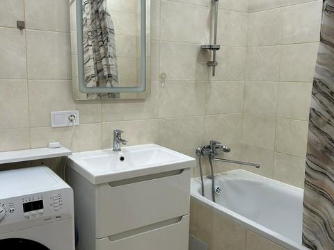 квартира по адресу Ревуцкого ул., 54