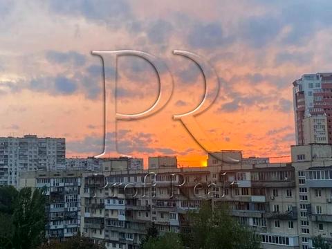 квартира за адресою Павла Тичини просп., 5/1