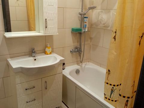 квартира за адресою Миколи Хвильового вул. (Маяковського), 11