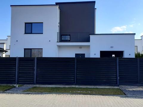 дом по адресу Степана Бандери