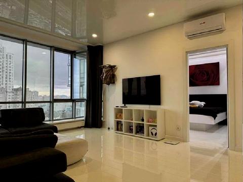 квартира за адресою Дніпровська набережна вул., 14-Б