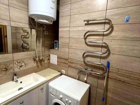 квартира за адресою Ярослава Гашека бульв., 20