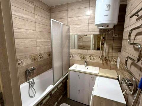 квартира за адресою Ярослава Гашека бульв., 20