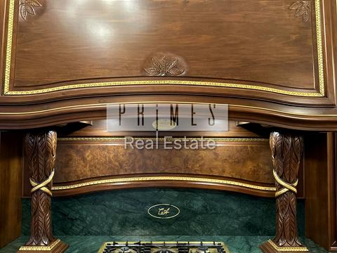 будинок за адресою Миколи Міхновського бульв. (Дружби народів)