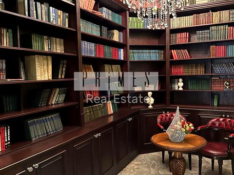 будинок за адресою Миколи Міхновського бульв. (Дружби народів)