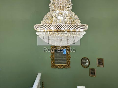 будинок за адресою Миколи Міхновського бульв. (Дружби народів)