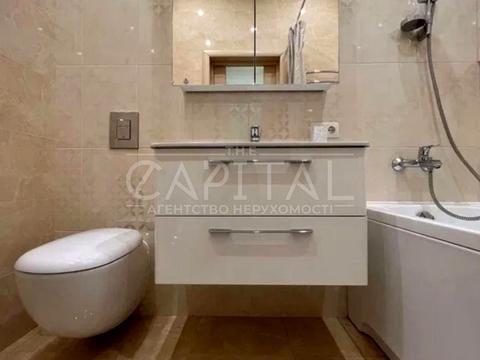 квартира за адресою Андрія Верхогляда вул. (Михайла Драгомирова), 20