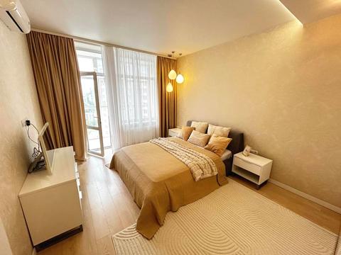 квартира за адресою Андрія Верхогляда вул. (Михайла Драгомирова), 20