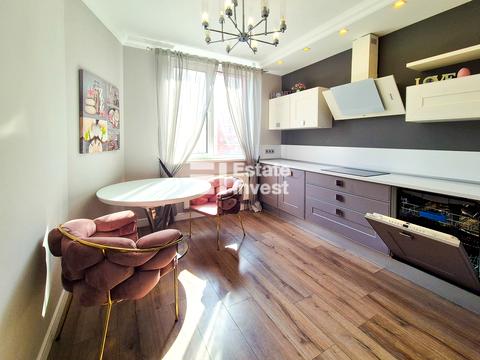 квартира по адресу Юлии Здановской ул. (Ломоносова), 50/2