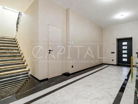 дом по адресу вул. Феодосия Печерского