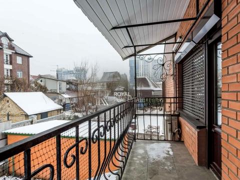 будинок за адресою Яготинська вул.