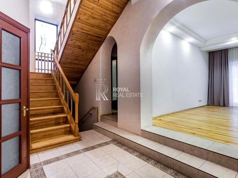 будинок за адресою Яготинська вул.