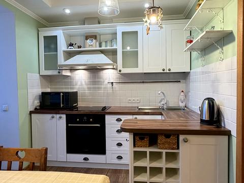 квартира за адресою Рональда Рейгана вул., 9-В