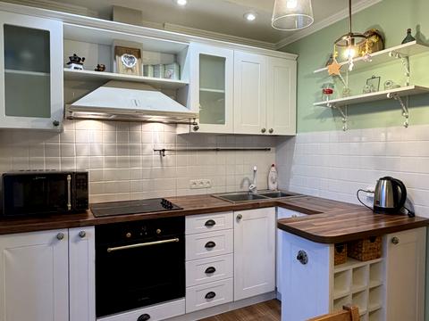 квартира за адресою Рональда Рейгана вул., 9-В