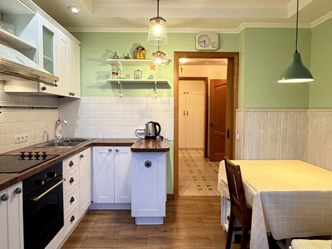 квартира за адресою Рональда Рейгана вул., 9-В