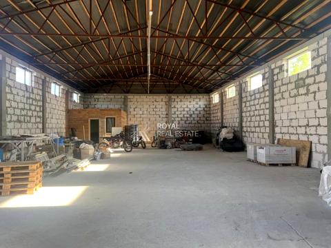 комерційна за адресою Лебедина, 1