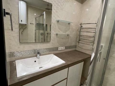 квартира за адресою Метрологічна вул., 11-Б