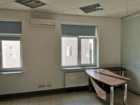 комерційна за адресою Київ, Машинобудівна вул., 35