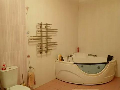 квартира за адресою Літературна вул., 1а