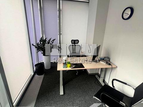 комерційна за адресою Лейпцизька вул., 15 