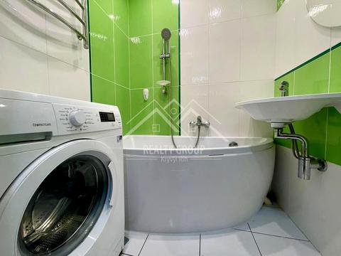 квартира за адресою Чарівна вул. (Косигіна), 13