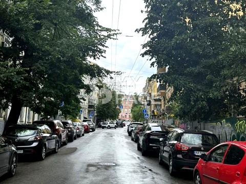 коммерческая по адресу Малая Житомирская ул., 9-Б