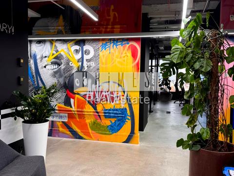 комерційна за адресою Київ, Богдана Хмельницького вул., 33/34