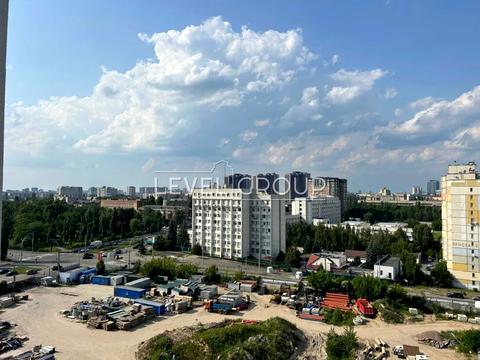 квартира за адресою Святослава Хороброго вул., 11-Б