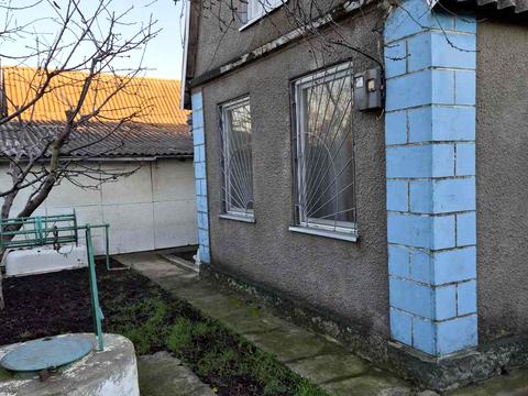 будинок за адресою Центральна