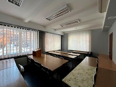 комерційна за адресою Луцьк, Президента Грушевського просп., 4в