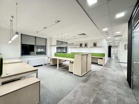 коммерческая по адресу Спортивна площа, 3