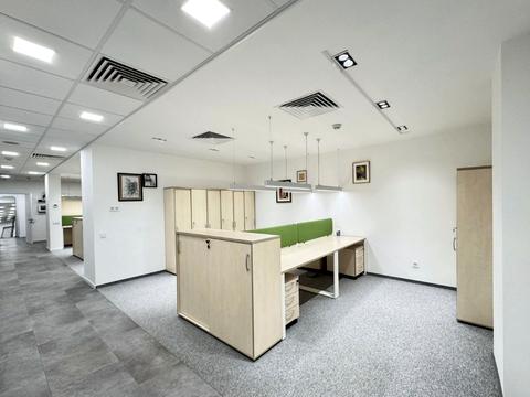 коммерческая по адресу Спортивна площа, 3