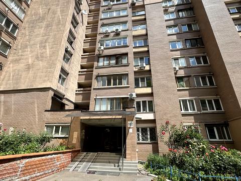 квартира за адресою Антоновича вул. (Горького), 102