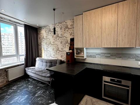 квартира за адресою Владислава Бувалкіна вул. (Бочарова Генерала), 35-Б