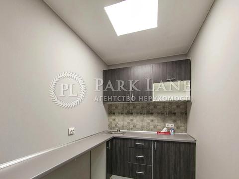 коммерческая по адресу Васильковская ул., 18