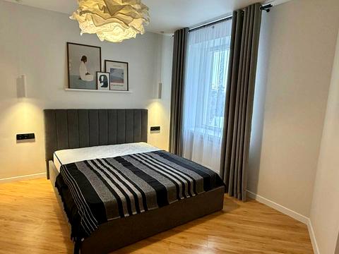 квартира за адресою Зодчих вул., 36