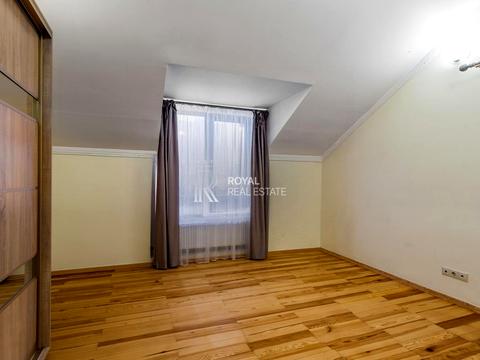 будинок за адресою Яготинська вул.