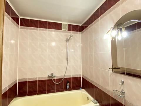 квартира за адресою Володимира Стельмаха вул. (Курчатова), 4