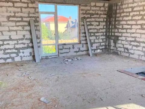 будинок за адресою Колекційна, 21/2