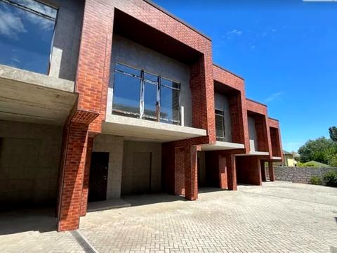 будинок за адресою Колекційна, 21/1