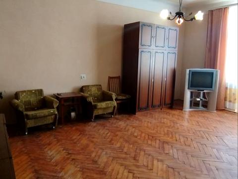 квартира за адресою Квітки-Основ'яненка вул., 21