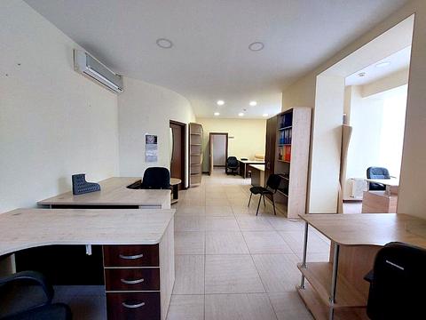 коммерческая по адресу Мукачевский пер., 4в