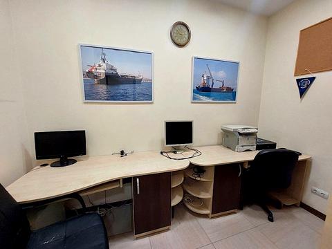 коммерческая по адресу Мукачевский пер., 4в