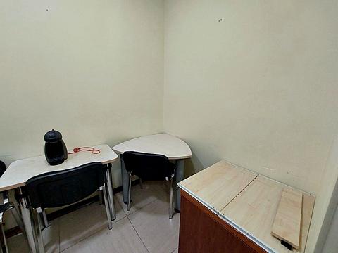 коммерческая по адресу Мукачевский пер., 4в