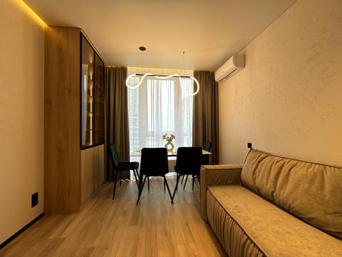 квартира за адресою Олександра Олеся вул., 10