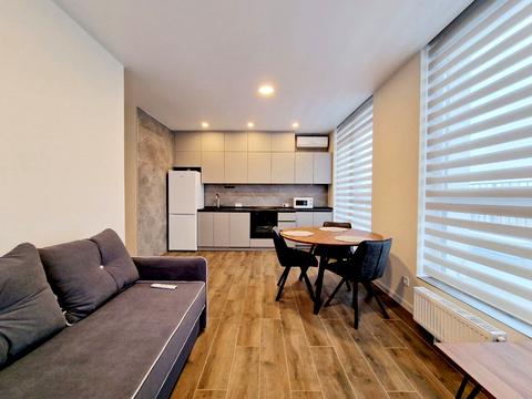 квартира за адресою Зоряний бульв., 1м