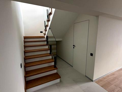 квартира за адресою Княгинин вул., (Будинок 10)